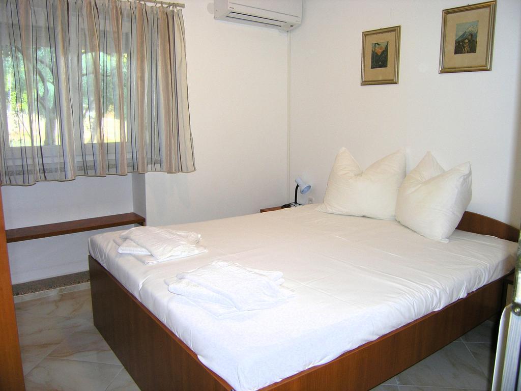 Apartment Martina Krk Town Exterior foto