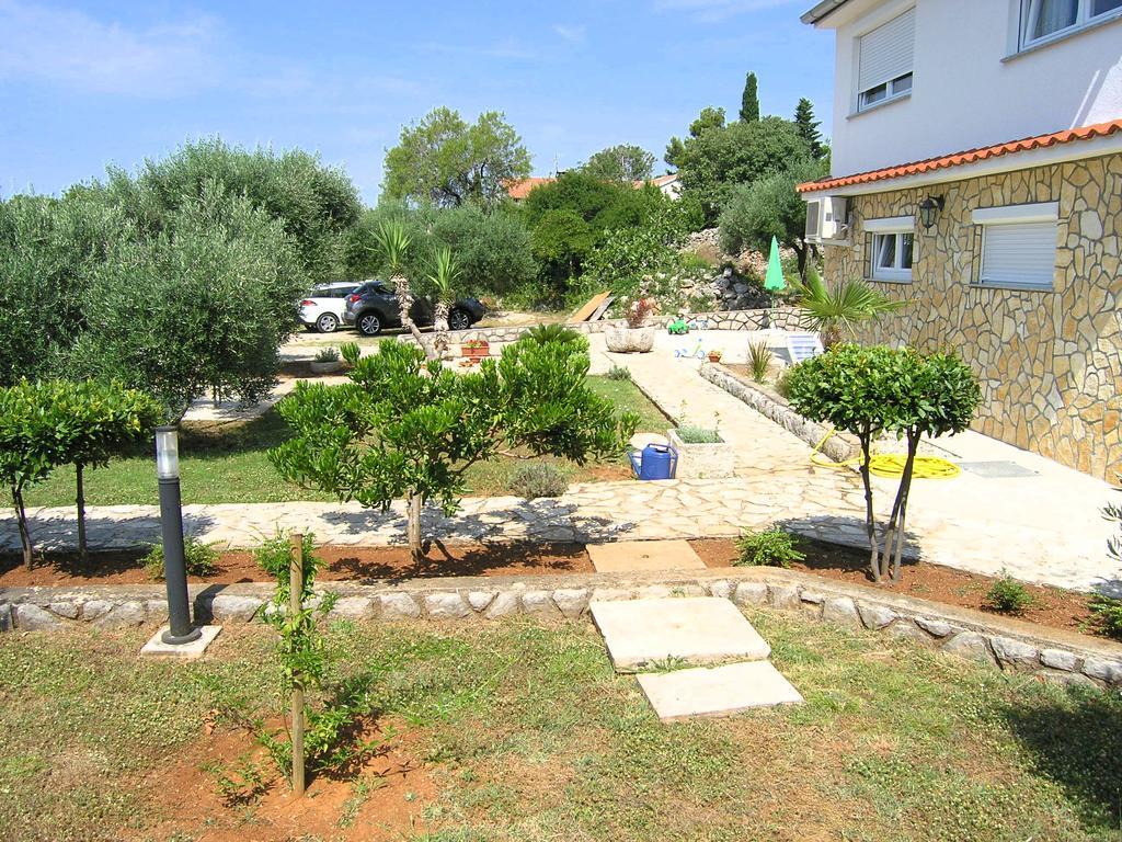 Apartment Martina Krk Town Exterior foto